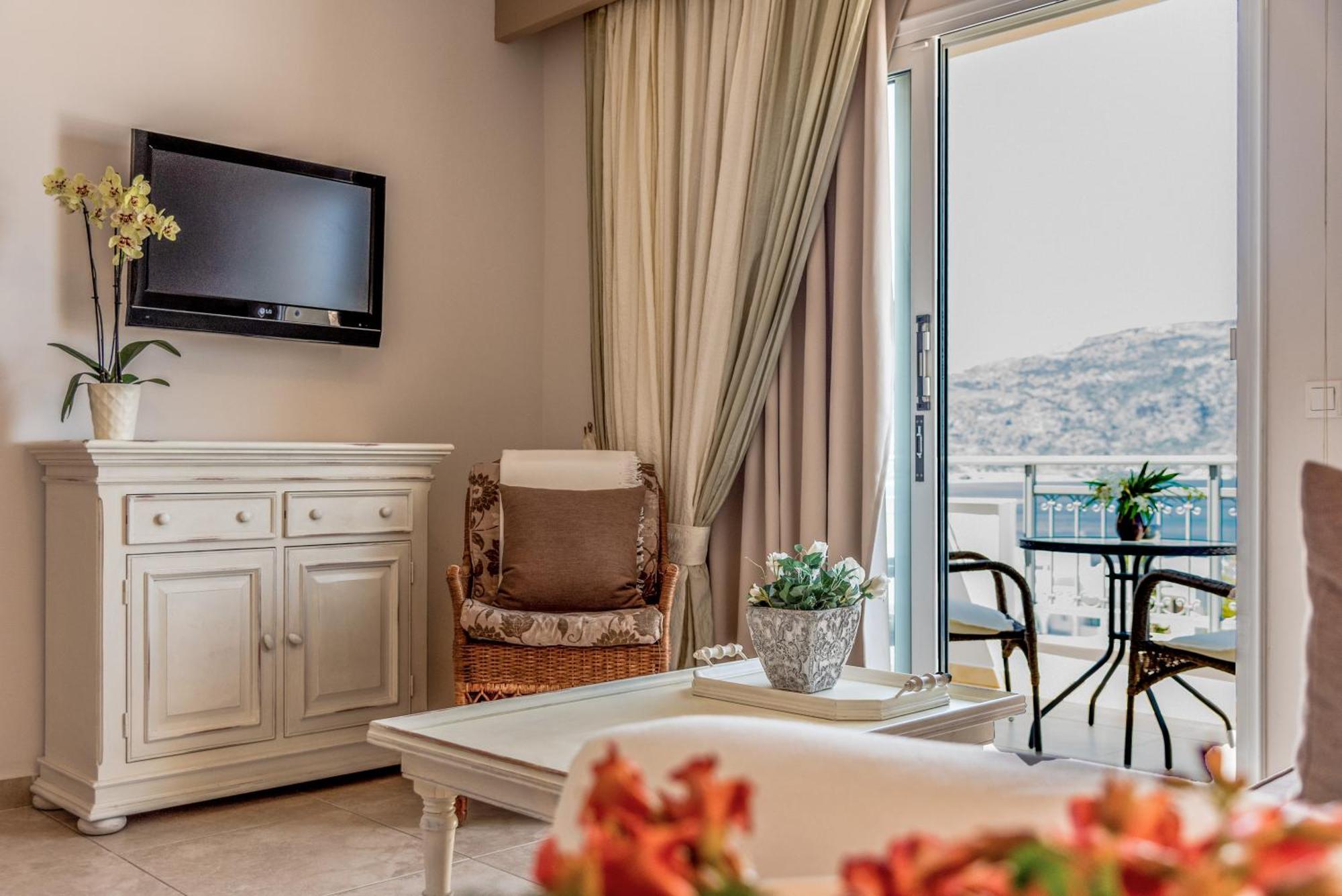 Hotel Astron Princess Karpathos Bagian luar foto