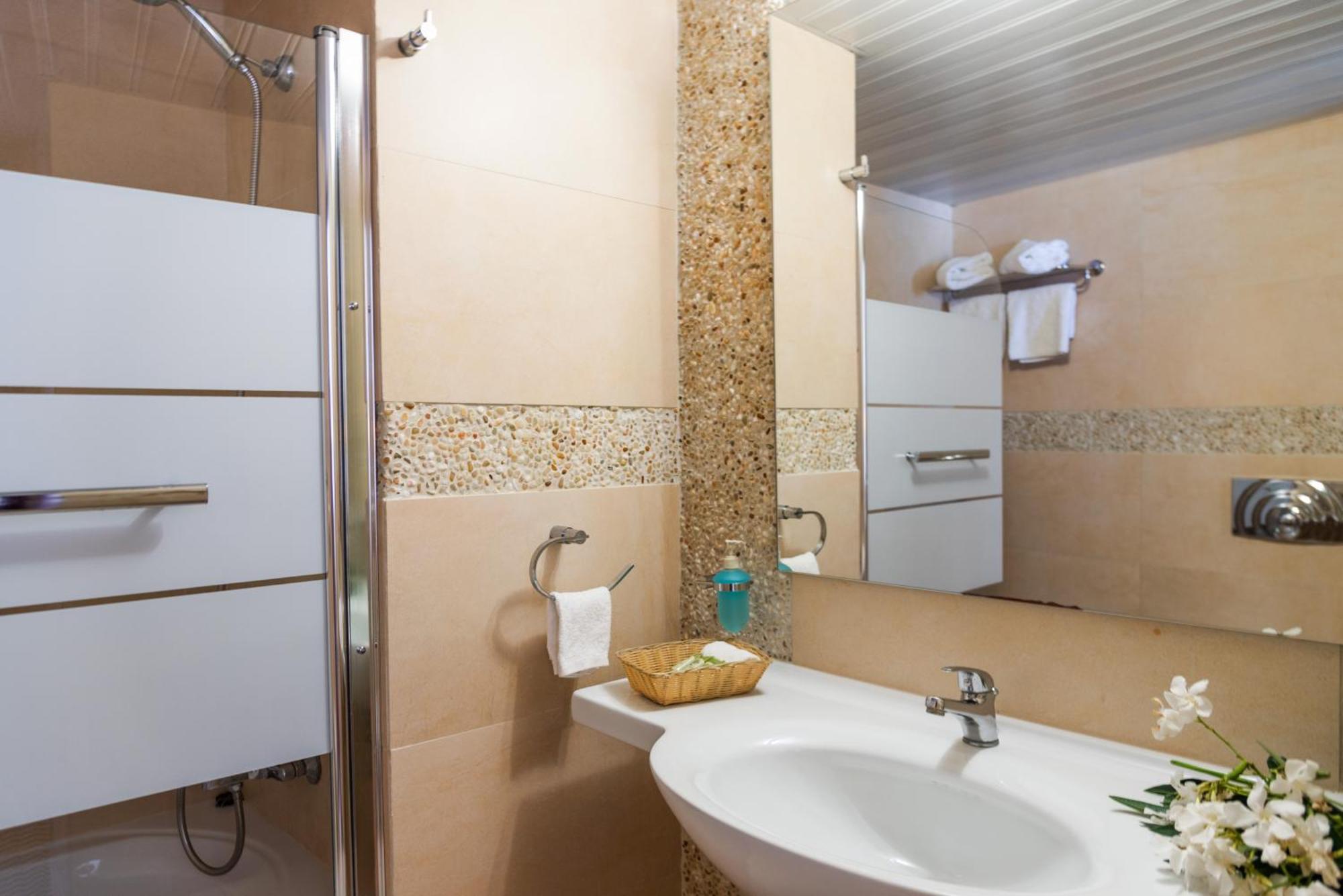 Hotel Astron Princess Karpathos Bagian luar foto