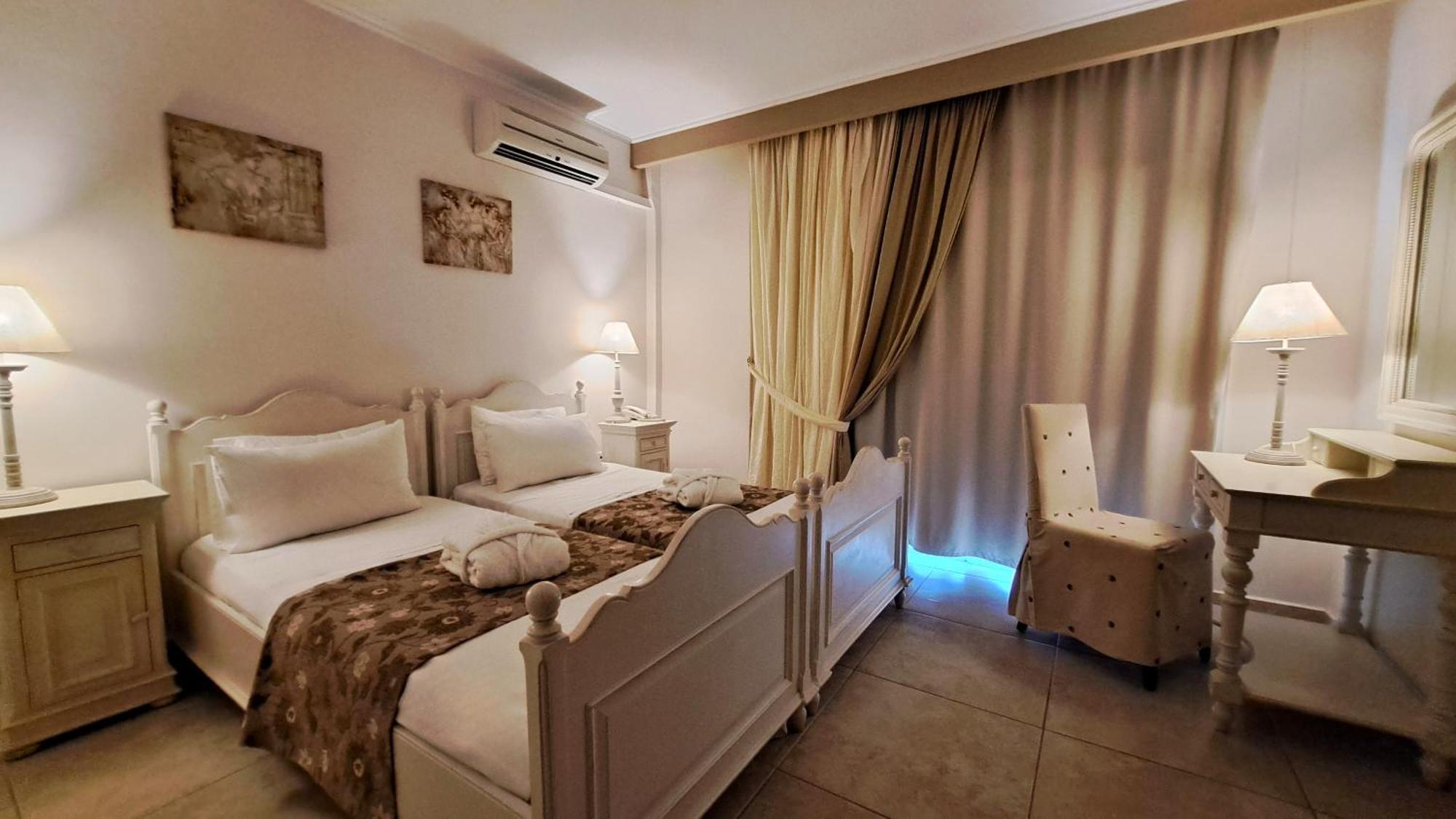 Hotel Astron Princess Karpathos Bagian luar foto